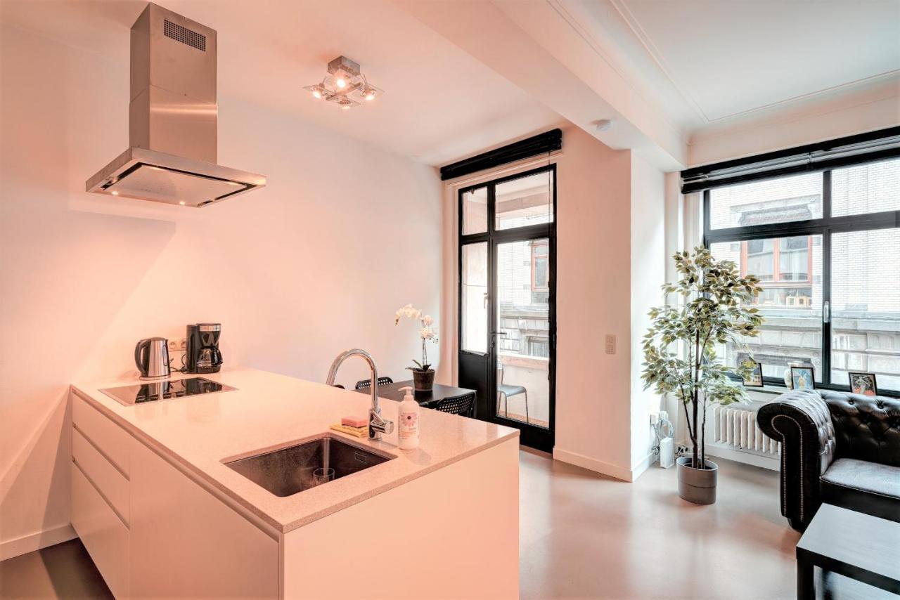The Meir Lodge. Apartments In Heart Of Antwerp Exterior photo